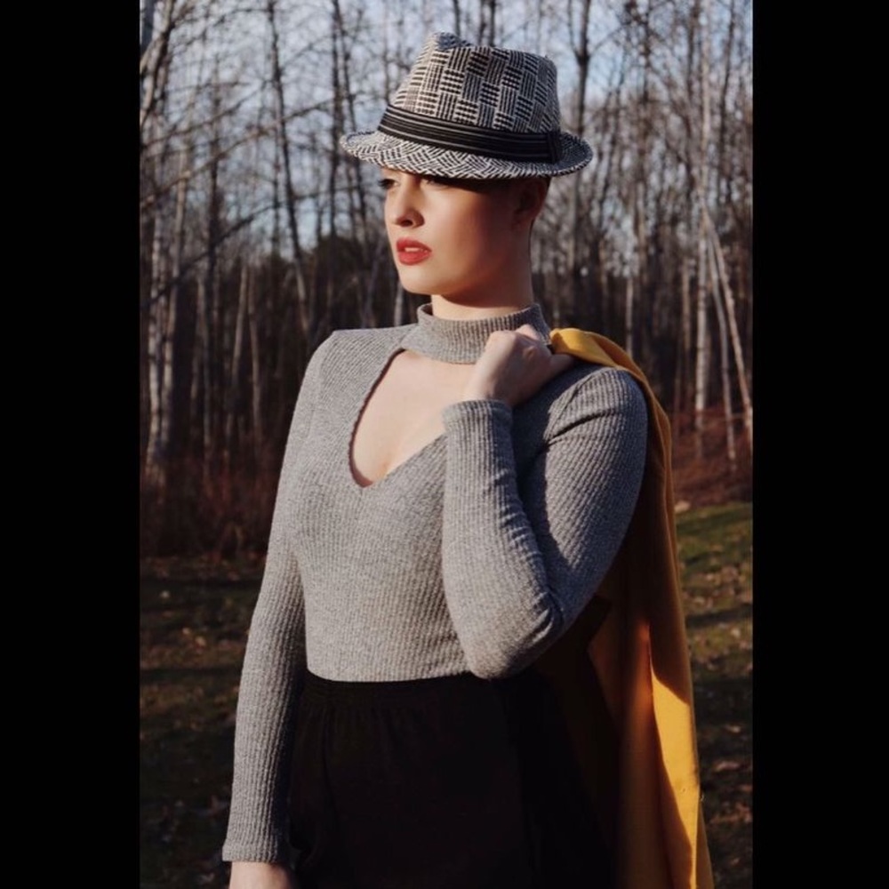 𝑊𝑒𝑙𝑐𝑜𝑚𝑒 𝑡𝑜 𝑻𝒉𝒆 𝑽𝒊𝒏𝒕𝒂𝒈𝒆 𝑪𝒓𝒐𝒑 - Picture 2 of 5